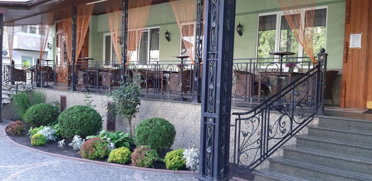 Ідилія Lviv Exterior foto